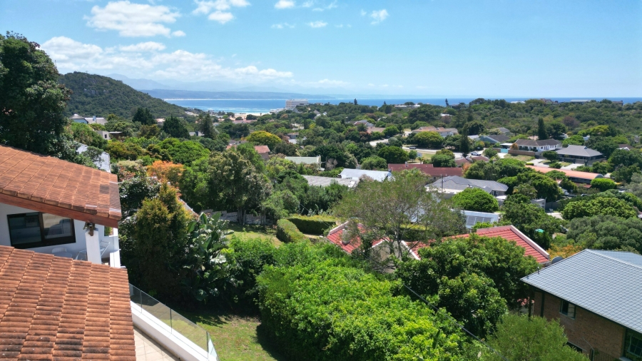 5 Bedroom Property for Sale in Lower Robberg Western Cape